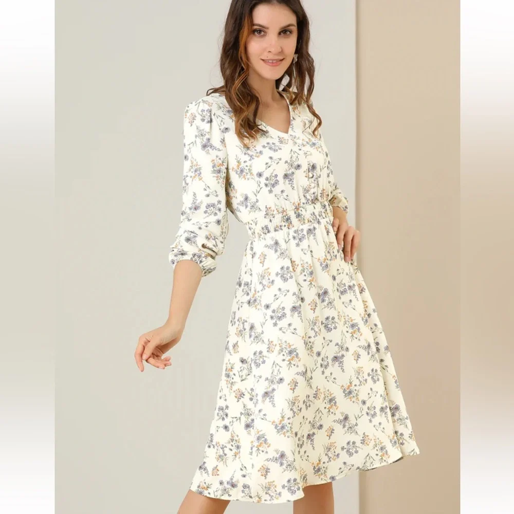 Floral Print V-Neck Long Sleeve Smocked Waist Midi Dress - Picture 4 of 9